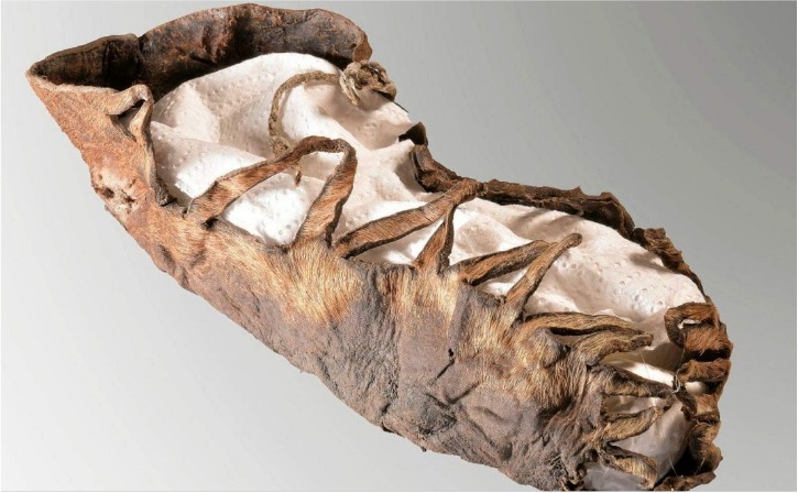 2000 Year Old Child Shoe Discovery in Hallien