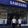 Samsung picks Vietnam