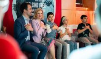 Austrian Foreign Minister Meinl-Reisinger and Education Minister Wiederkehr presenting a new children's rights book